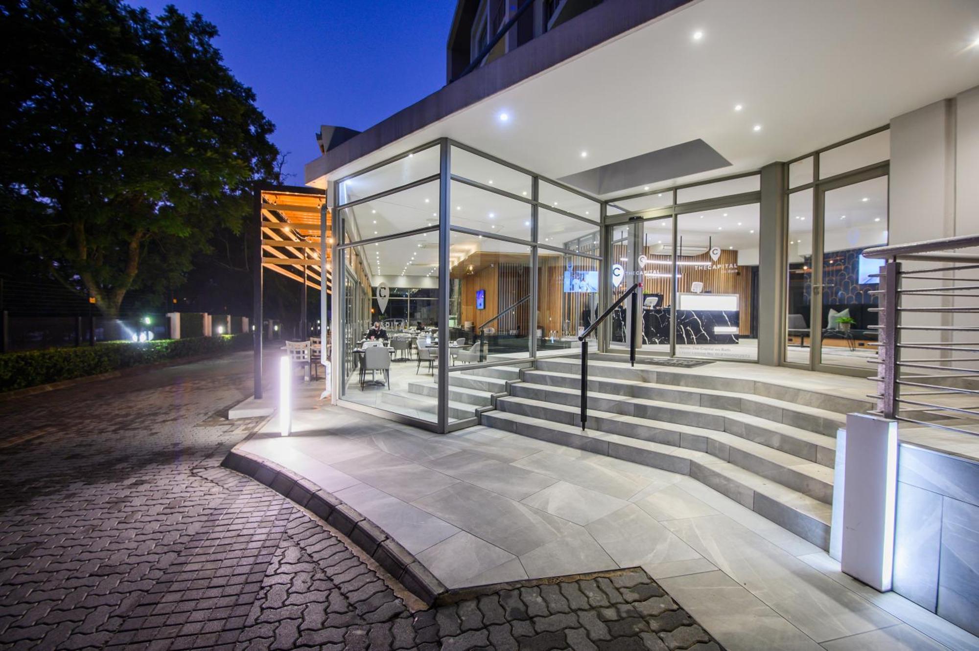 The Capital On Bath Hotell Johannesburg Exteriör bild